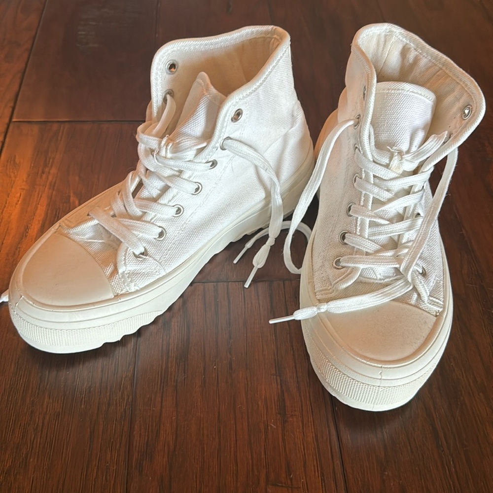 High top sneakers